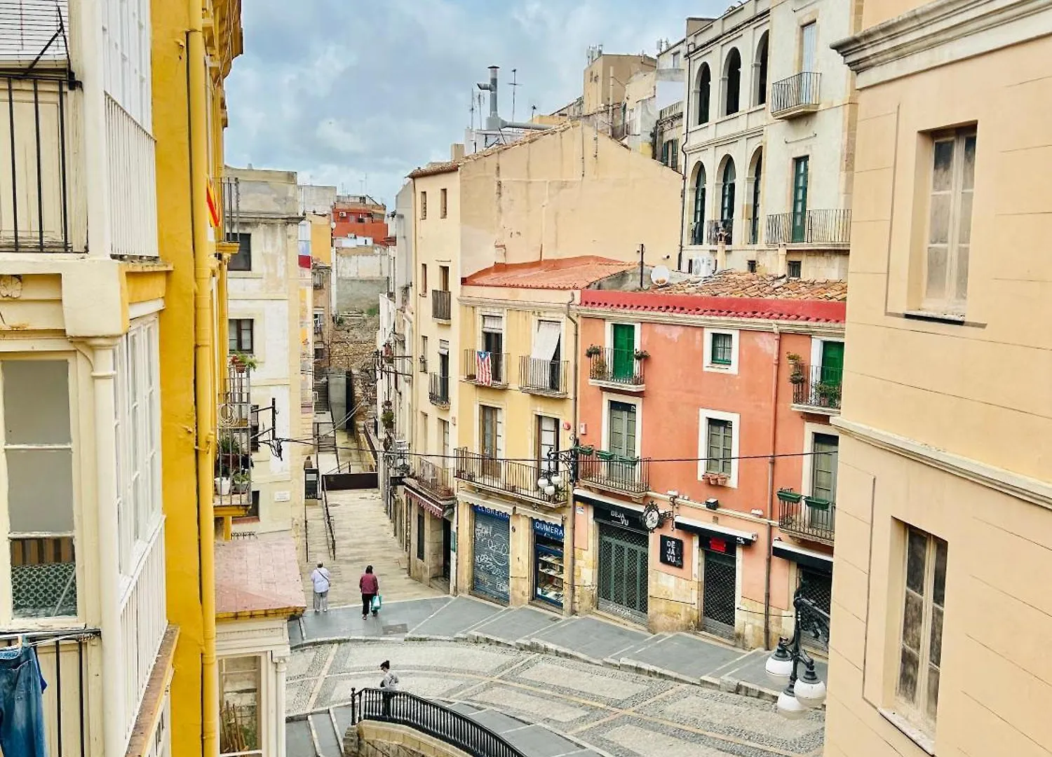 Trinquet Vell Historic Center Estancias Largas Tarragona Espanha